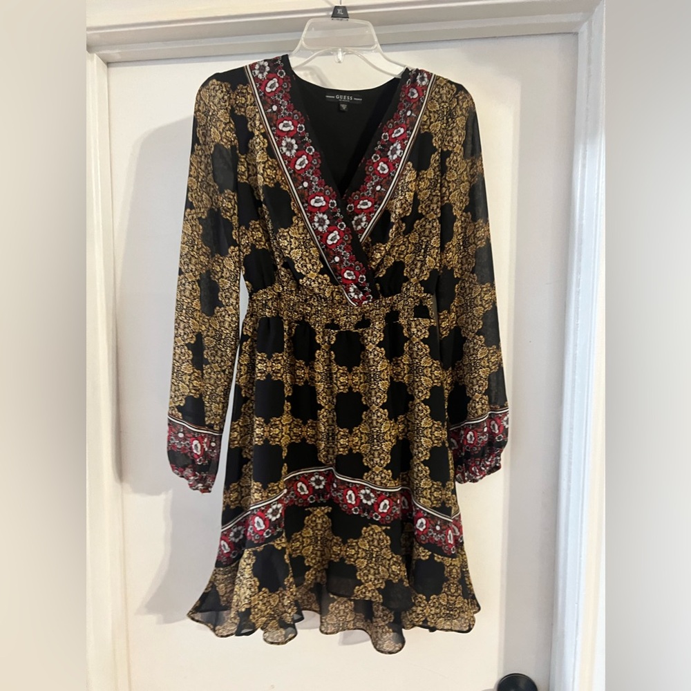 Guess dress - Picture 1 of 3
